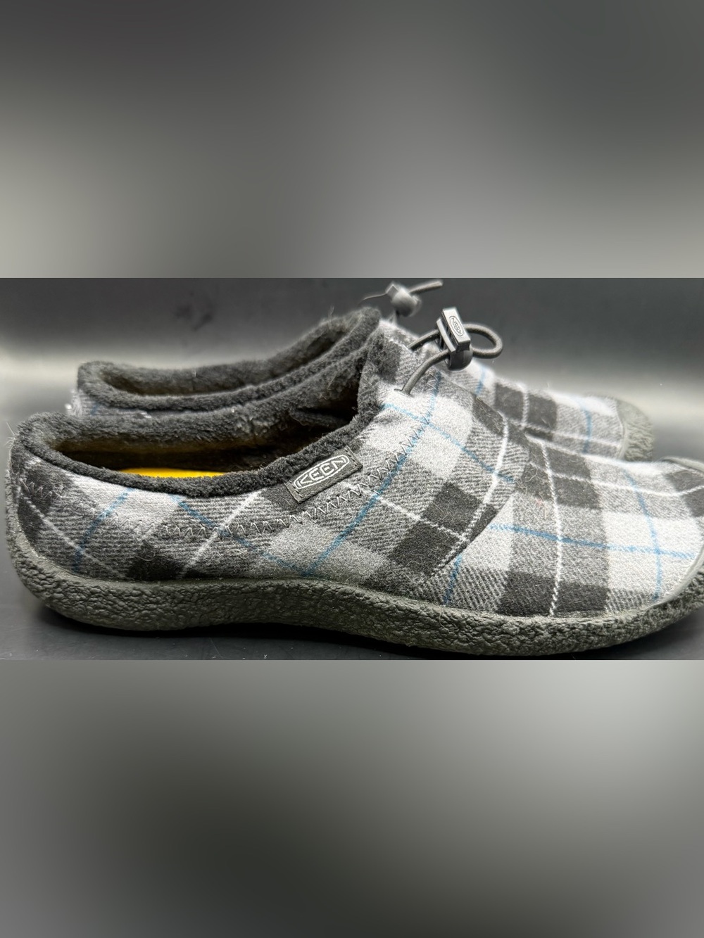 Keen Women’s Plaid Slip-On Shoes in Black, Size: 9, Howser III - Picture 2 of 6